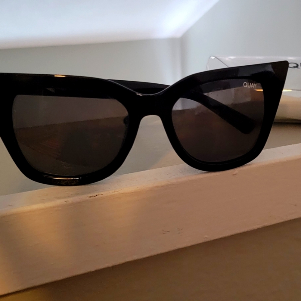 COPY - Quay Cat-Eye Sunglasses